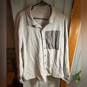 L.L. Bean Men's Light Gray Shirt Jacket with Charcoal Pocket